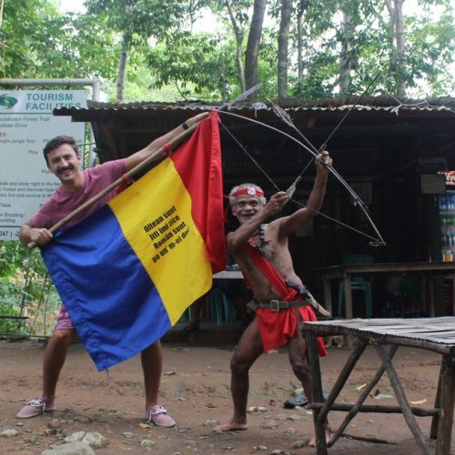 Jiti, românul din Caracal care a plimbat tricolorul în peste 80 de țări