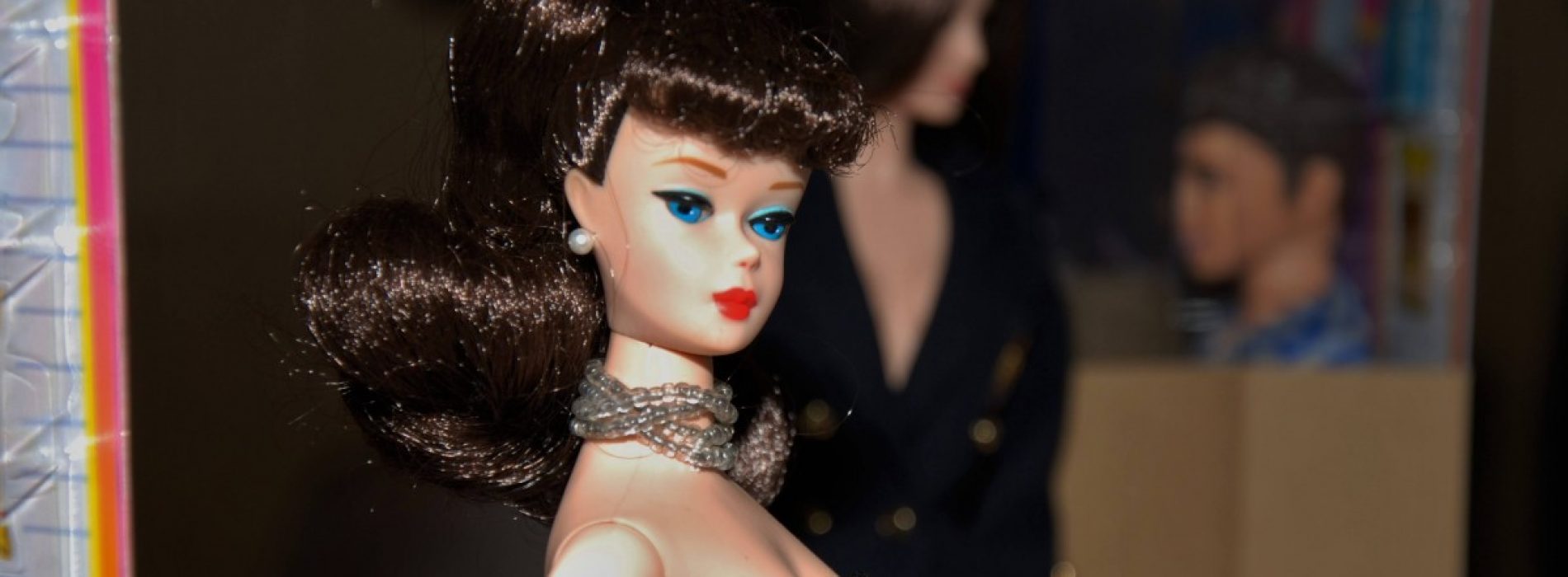 Barbie a împlinit 60 de ani și a fost sărbătorită, în premieră, de colecționarii din România